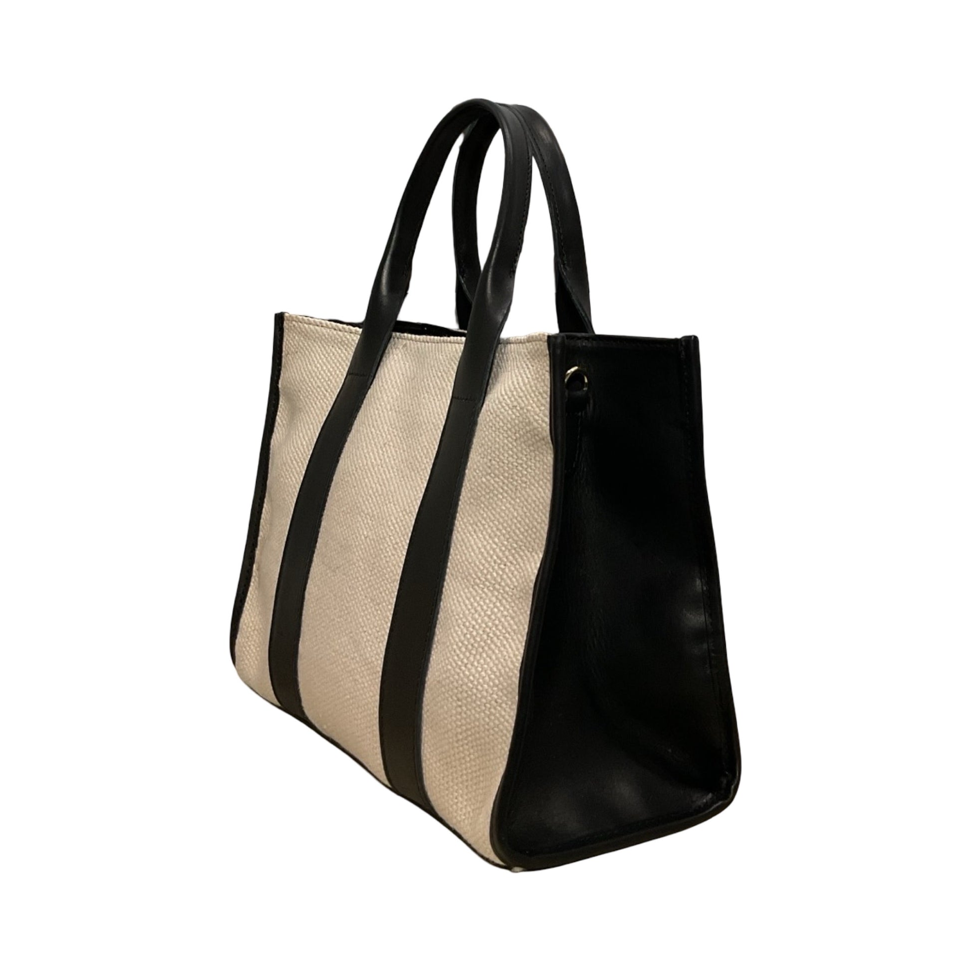 Caby – Linen & Leather